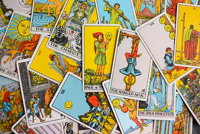 Карты Таро: что вас ждет в любви?